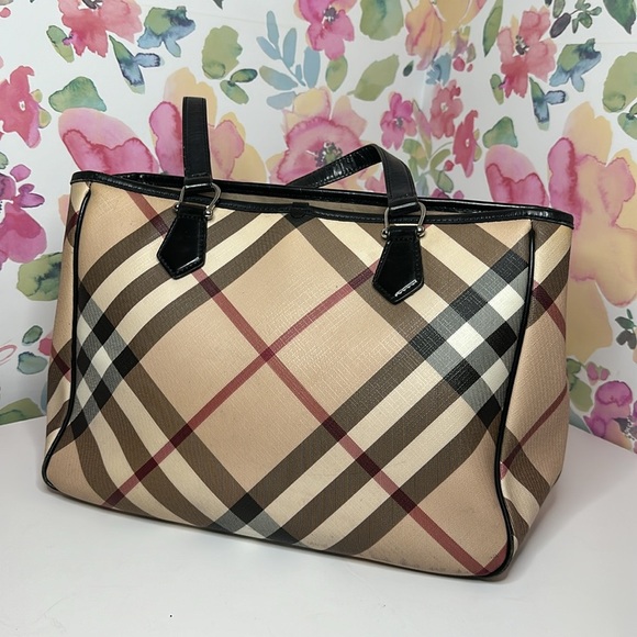 💯Authentic  BURBERRY HAYMARKET CHECK TOTE BAG LEATHER  HANDBAGS WOMEN🍀 - Picture 10 of 17